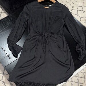 Francesca's Collections Black Long-Sleeve Tie-Front Dress